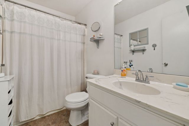 133 Brookside Pt, Springfield, TN 37172