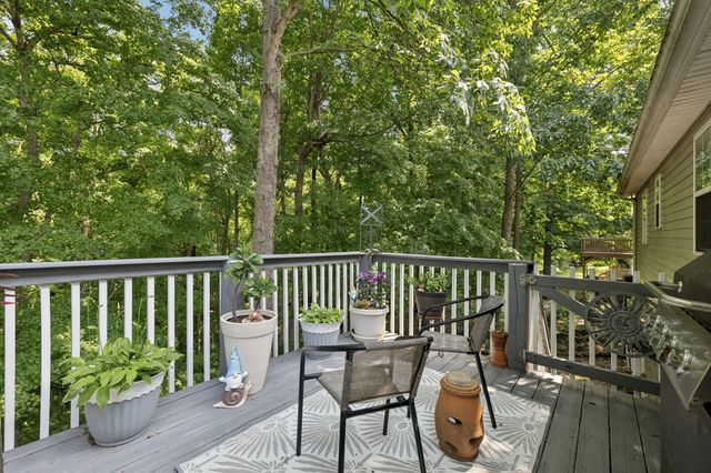 133 Brookside Pt, Springfield, TN 37172