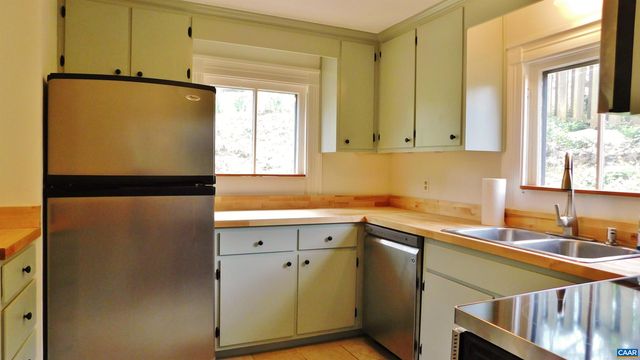 1718 MARKET ST, Charlottesville, VA 22902