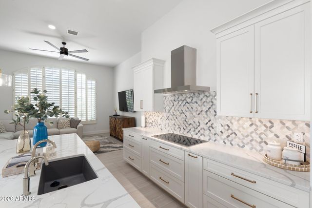21355 N 77TH Place, Scottsdale, AZ 85255