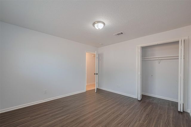 7926 Jonquil Drive, Texas City, TX 77591