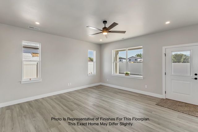 426 Clear Creek Drive, Grand Junction, CO 81504