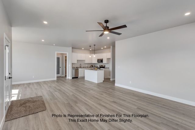 426 Clear Creek Drive, Grand Junction, CO 81504