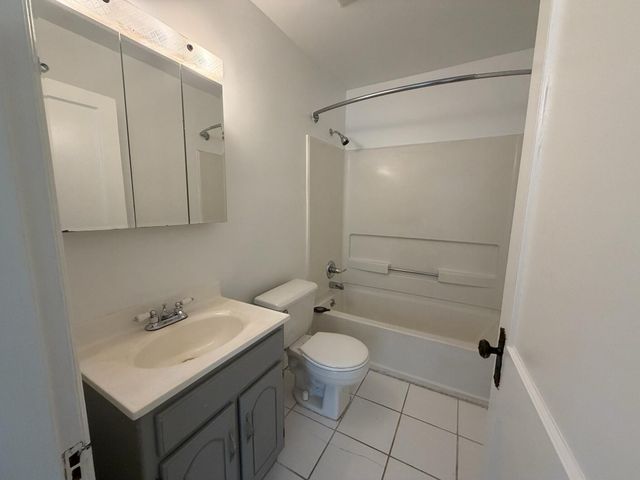 1657 Liberty Road, Lexington, KY 40505