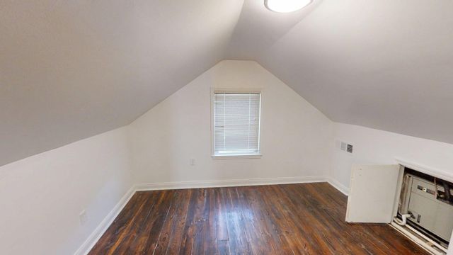 1657 Liberty Road, Lexington, KY 40505