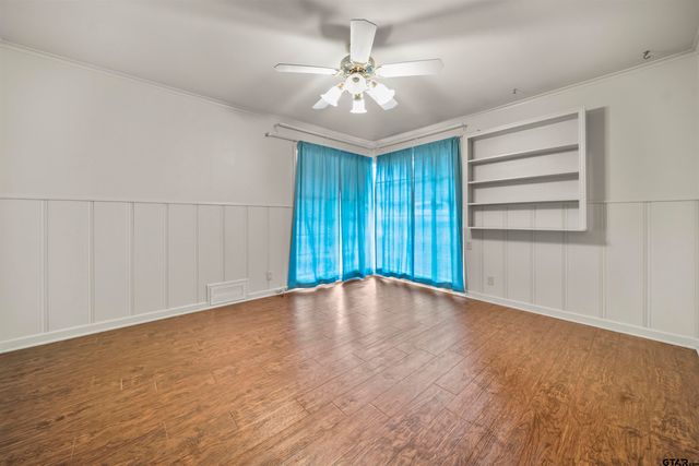 2521 Pounds, Tyler, TX 75702