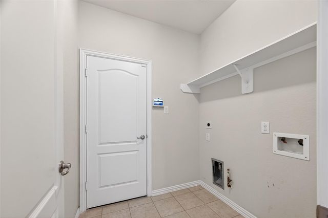 203 Brookwood Park Lane, Dickinson, TX 77539