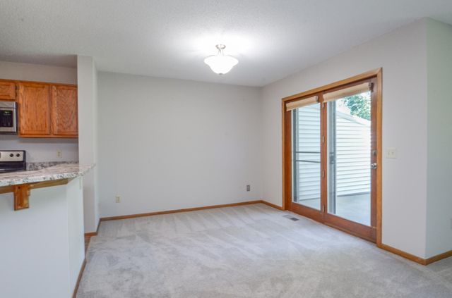 9860 Palm Street NW, Coon Rapids, MN 55433