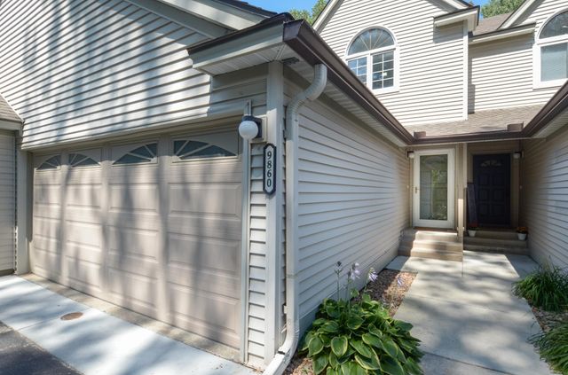 9860 Palm Street NW, Coon Rapids, MN 55433