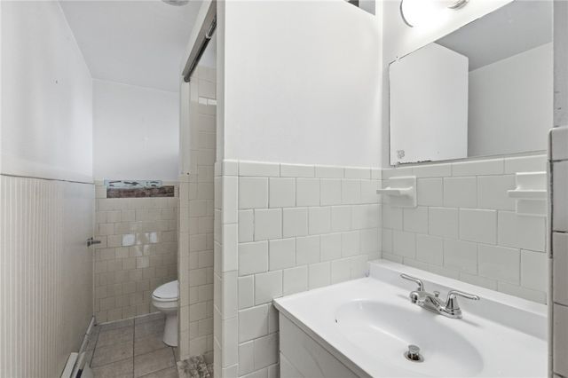 1281 Douglas Avenue, North Providence, RI 02904