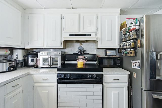 1281 Douglas Avenue, North Providence, RI 02904