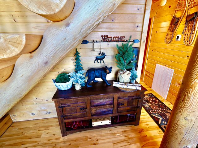 1741 S RED CANYON DR, Parowan, UT 84761