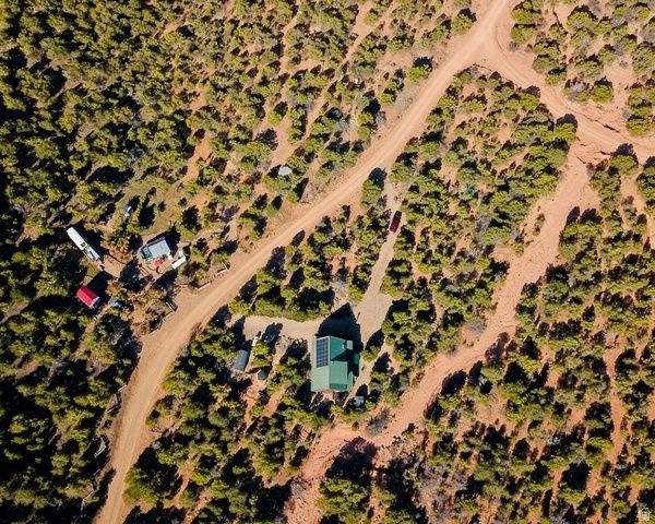 1741 S RED CANYON DR, Parowan, UT 84761