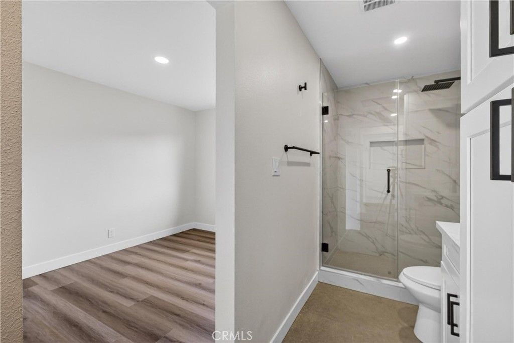 Image 18 of property listing at 173 W 232nd Pl, Carson, CA 90745