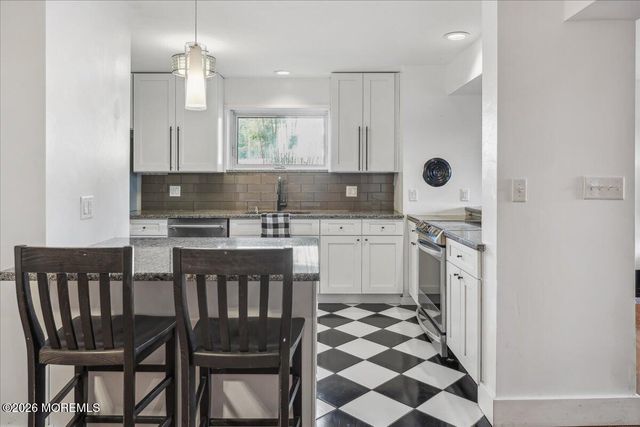 148 Navesink Avenue 1, Highlands, NJ 07732