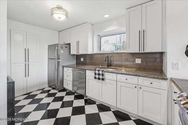 148 Navesink Avenue 1, Highlands, NJ 07732