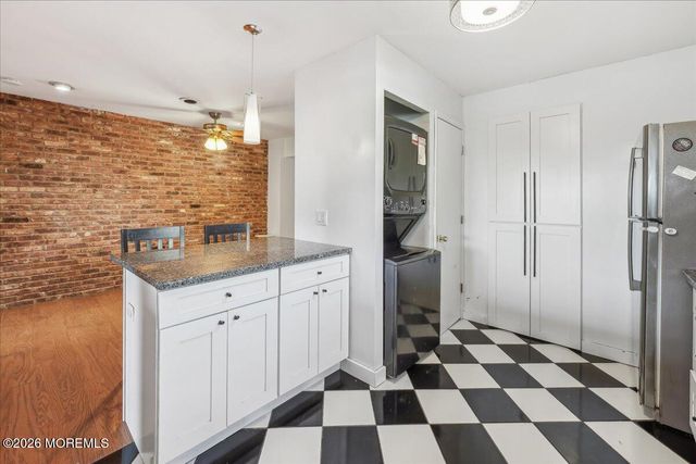 148 Navesink Avenue 1, Highlands, NJ 07732