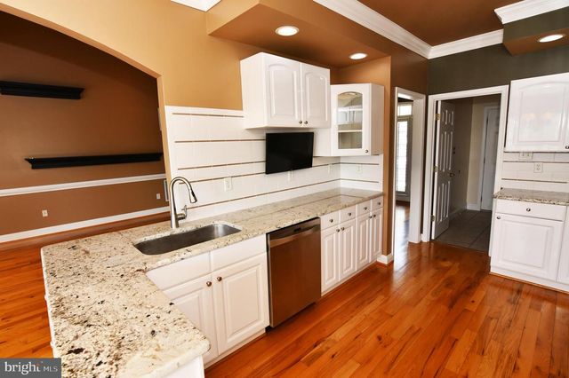 813 CHELSEA DR, Winchester, VA 22601