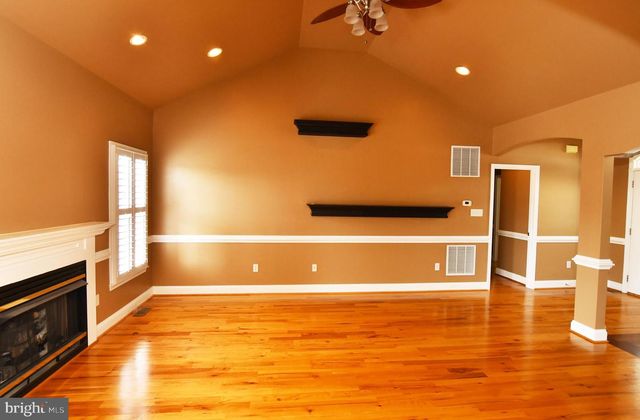813 CHELSEA DR, Winchester, VA 22601