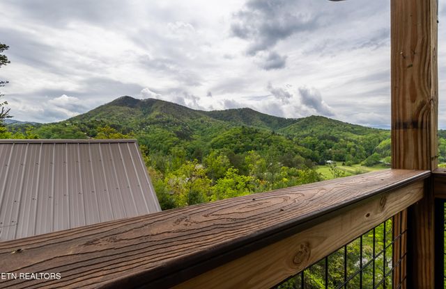 4228 Wears Valley Rd UNIT 92, Sevierville, TN 37862