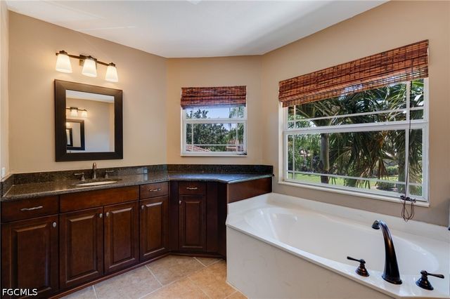 20886 Torre Del Lago ST, Estero, FL 33928