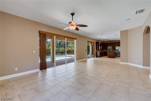 20886 Torre Del Lago ST, Estero, FL 33928