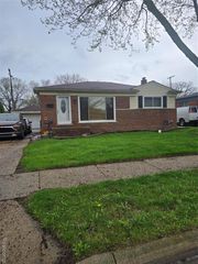 20212 Sunnyside, Saint Clair Shores, MI 48080