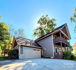71 McLain Street, Asheville, NC 28803