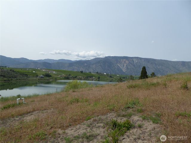 5 Roses View Lane, Manson, WA 98831