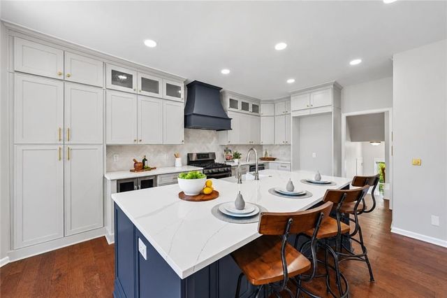 6105 Olde Atlanta Parkway, Suwanee, GA 30024