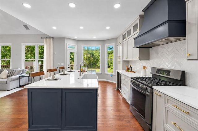 6105 Olde Atlanta Parkway, Suwanee, GA 30024