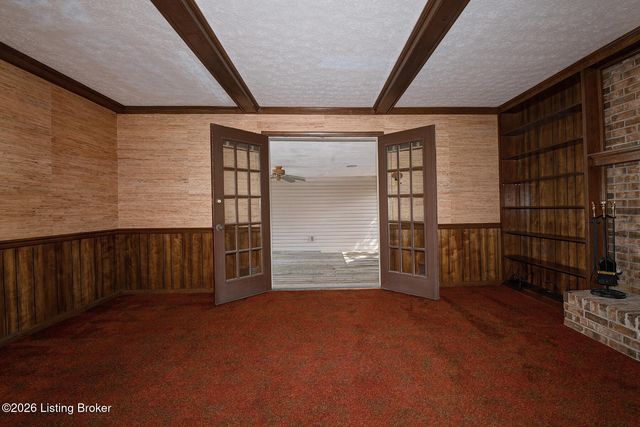 4513 Dannywood Rd, Louisville, KY 40220