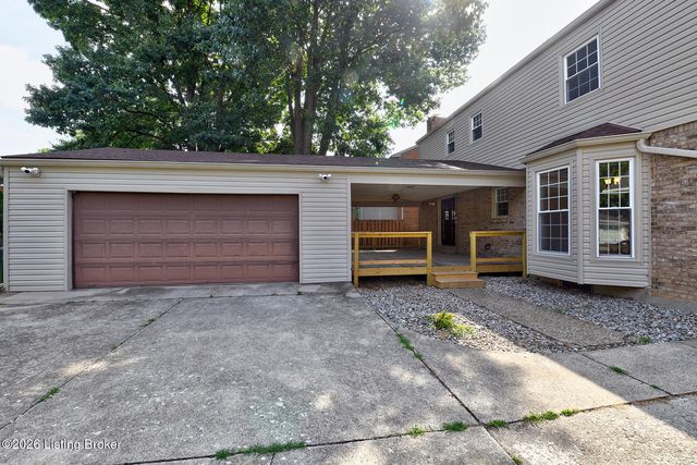 4513 Dannywood Rd, Louisville, KY 40220