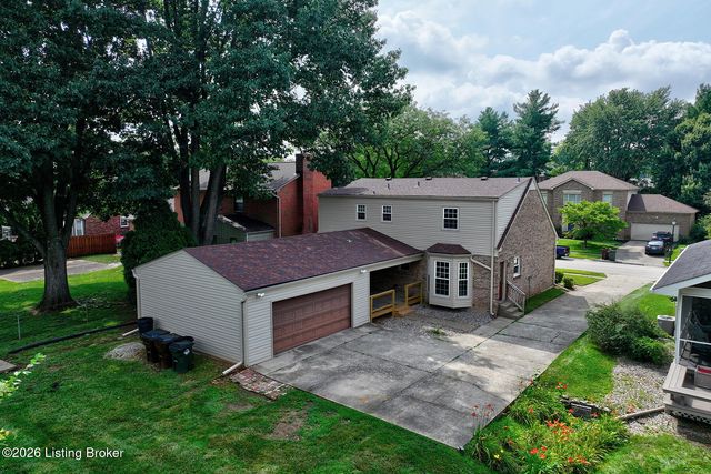 4513 Dannywood Rd, Louisville, KY 40220