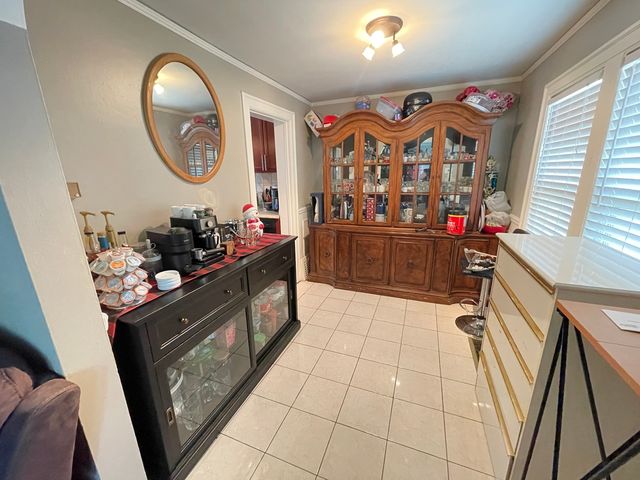3411 W 84TH Street, Chicago, IL 60652