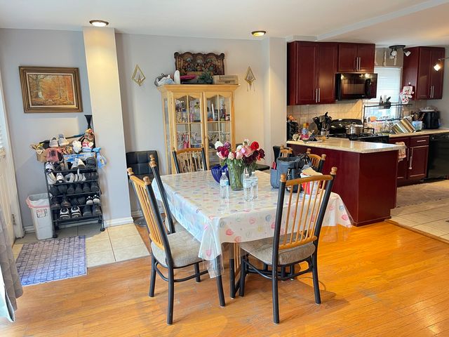 3411 W 84TH Street, Chicago, IL 60652