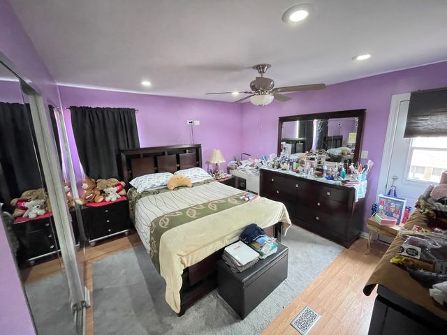 3411 W 84TH Street, Chicago, IL 60652