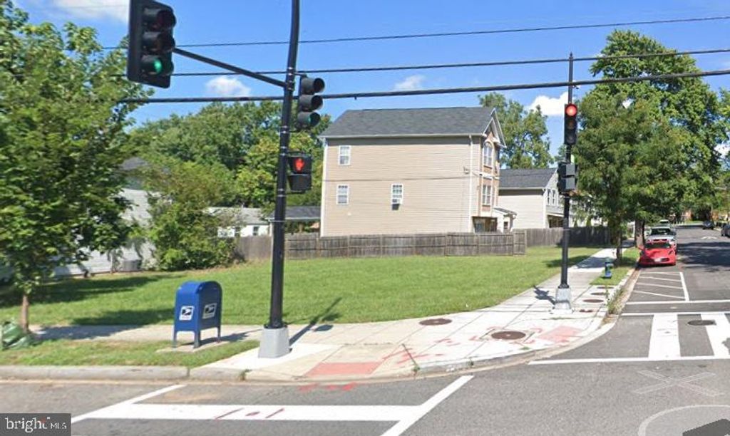 5410 NANNIE HELEN BURROUGHS AVE NE, Washington, DC 20019