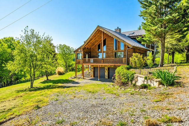 2972 Algoma RD, Boones Mill, VA 24065