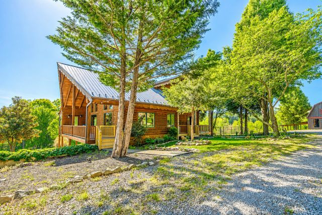 2972 Algoma RD, Boones Mill, VA 24065