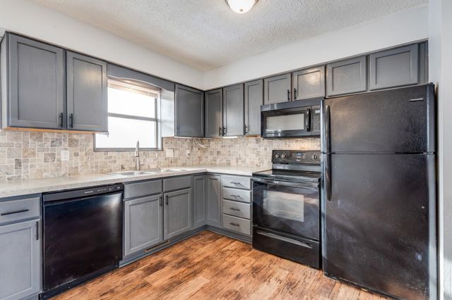 6323 N Millsboro, Park City, KS 67219