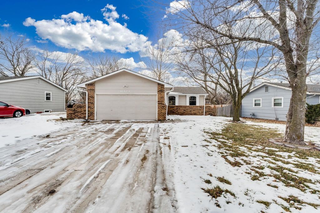 6323 N Millsboro, Park City, KS 67219