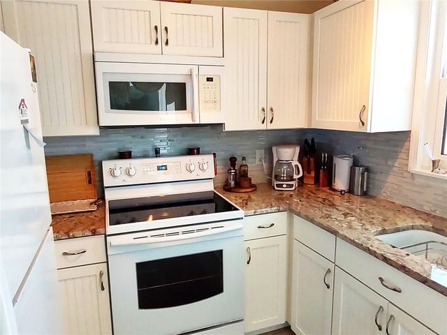 876 AUDUBON DRIVE 876, Bradenton, FL 34209