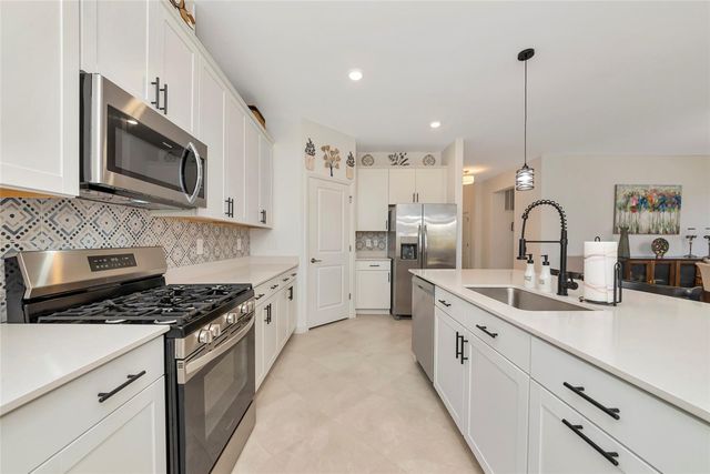 15135 OXFORD GREY DRIVE, Bradenton, FL 34211