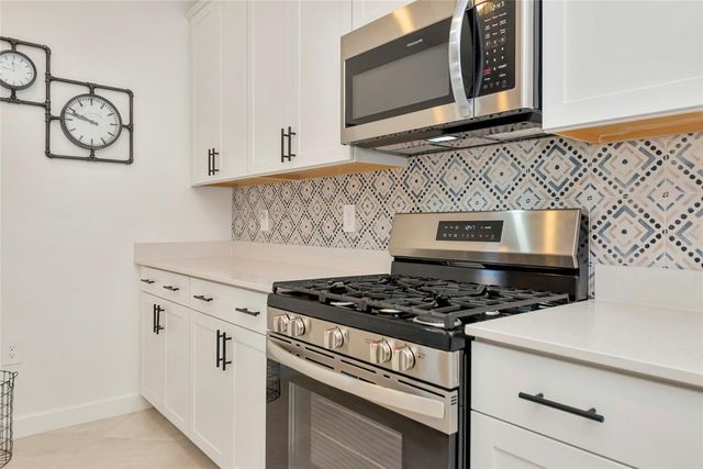 15135 OXFORD GREY DRIVE, Bradenton, FL 34211