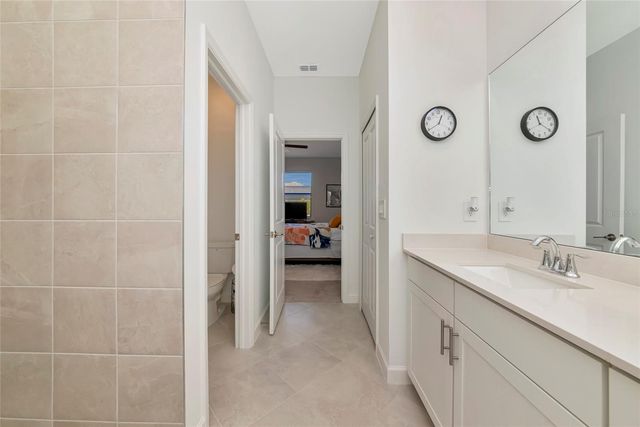 15135 OXFORD GREY DRIVE, Bradenton, FL 34211