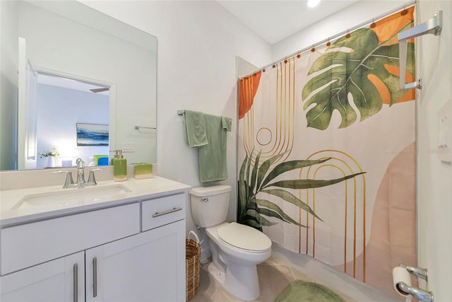 15135 OXFORD GREY DRIVE, Bradenton, FL 34211