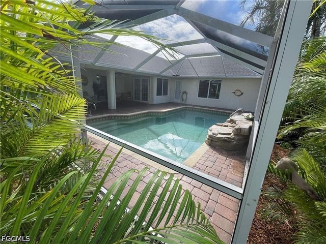 3806 SW 5th AVE, Cape Coral, FL 33914