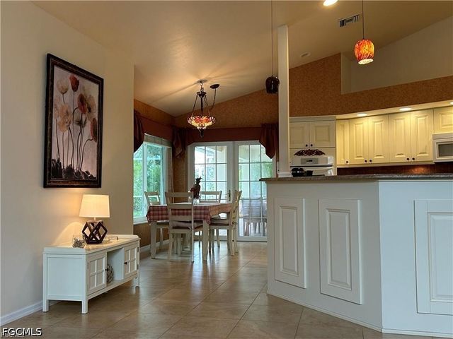 3806 SW 5th AVE, Cape Coral, FL 33914