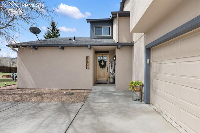 1860 Blackfoot Trail, Woodland Park, CO 80863